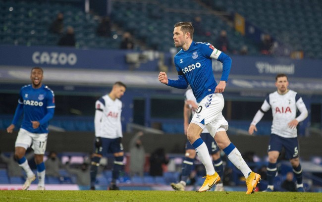 疑是這方面 疑是這方面